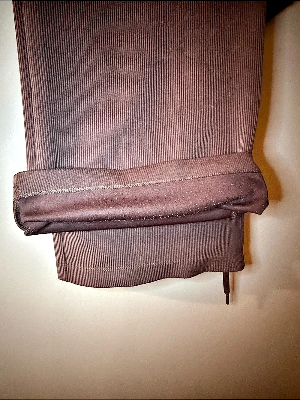 all in motion Women's Airy Sleek Ribbed Wide Leg Sweatpants Brown Large - Picture 6 of 6